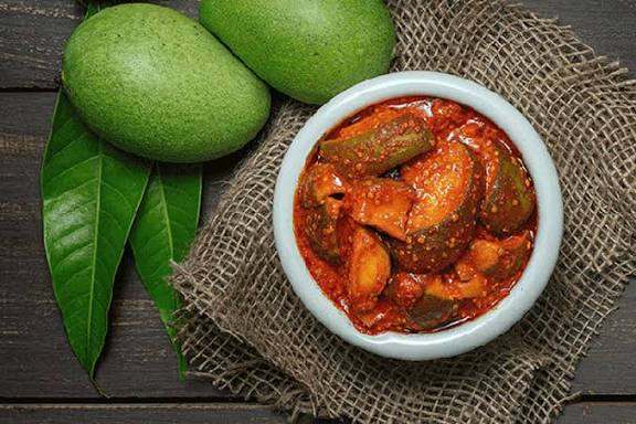 تصویر 3 از ترشی انبه جنوبی سنتی با کیفیت بالا و عطر طبیعی